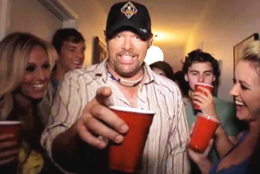 https://nashvillestarvision.com/wp-content/uploads/2011/10/Toby_Keith_Red_Solo_Cup.jpg